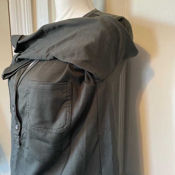 Old Navy Army Green 3/4 Sleeve Buttoned Mandarin Collar Women’s Blouse Small - Picture 9 of 14